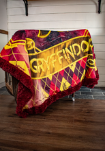Load image into Gallery viewer, Gryff Minky Blanket
