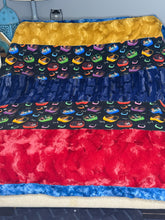 Load image into Gallery viewer, Star Wars Stripe Minky Blanket
